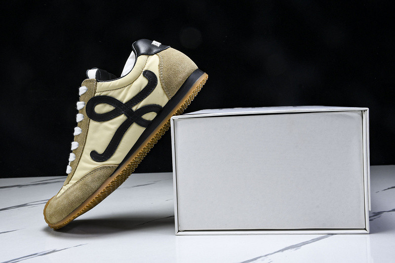 Loewe Ballet Runner