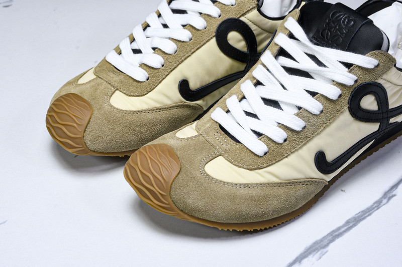 Loewe Ballet Runner