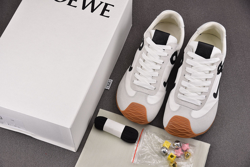 Loewe Ballet Runner