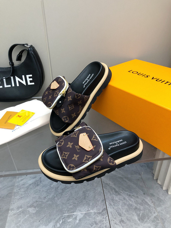 LOU1_TON SLIPPERS