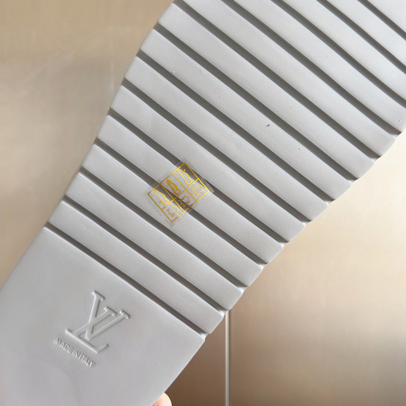 LOU1_TON SLIPPERS