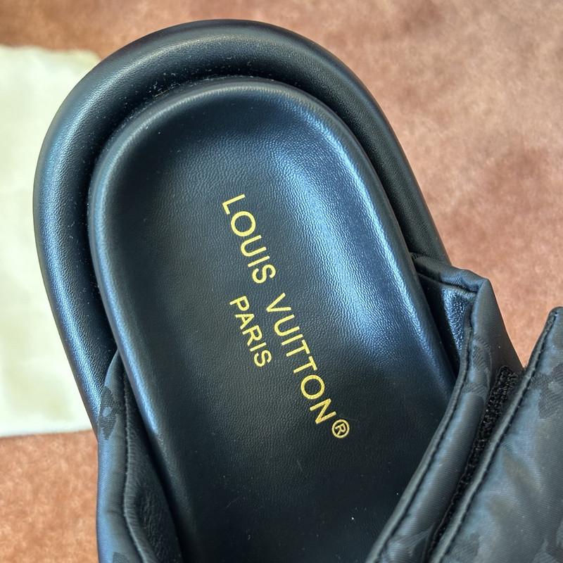 LOU1_TON SLIPPERS