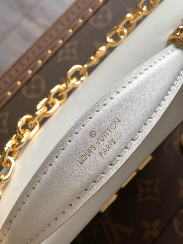 Louis Vuitton Wallet On Chain Capucines