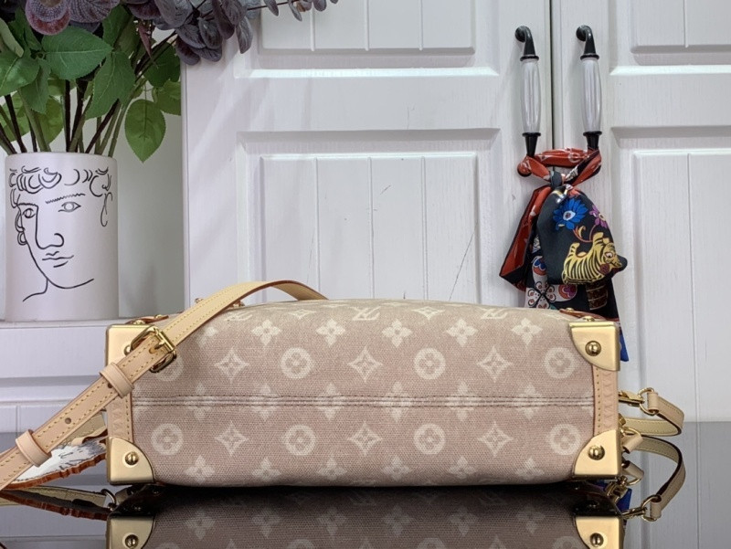 LV SIDE TRUNK