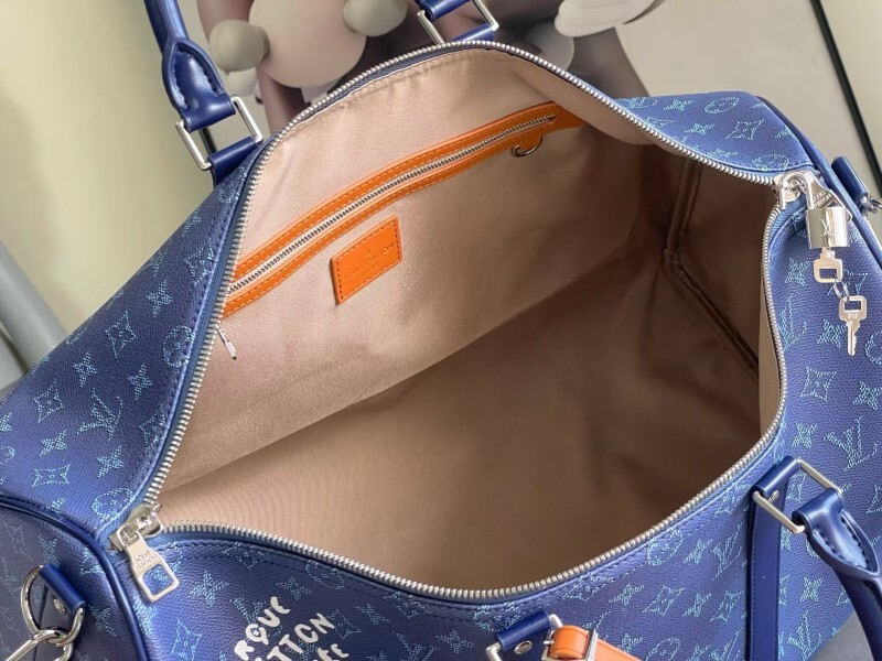 1V Keepall BAG
