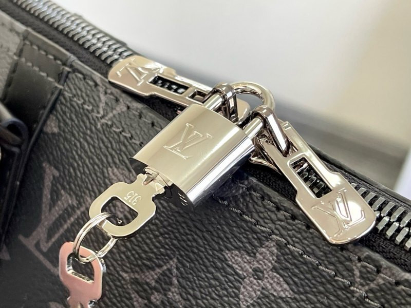 1V Keepall BAG