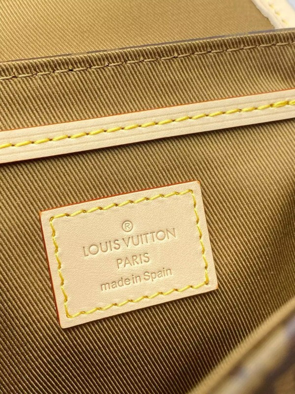 l0vis Vvtt0n monogram excursion backpack m46932