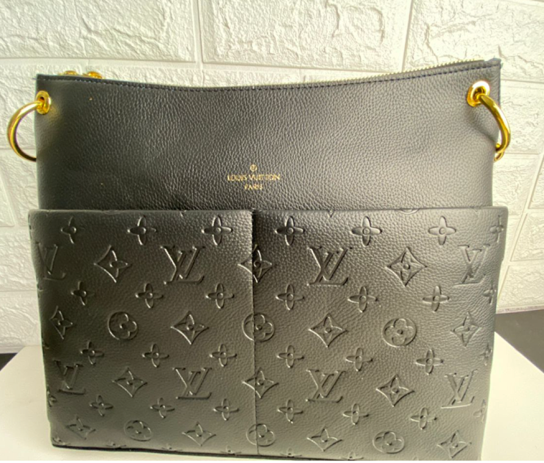 l0vis Vvtt0n monogram canvas pochette metis 25cm navy