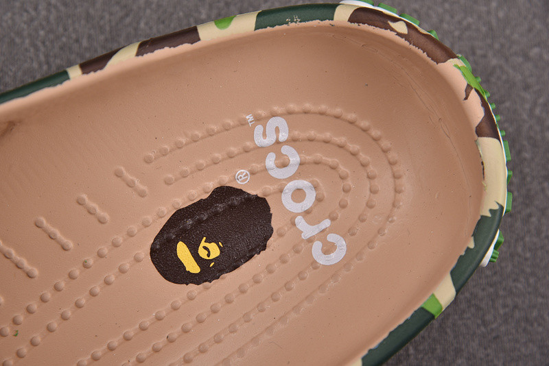 Crocs Classic Clog A Bathing Ape ABC Camo Green