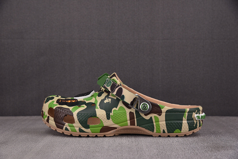 Crocs Classic Clog A Bathing Ape ABC Camo Green