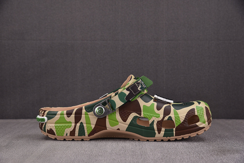 Crocs Classic Clog A Bathing Ape ABC Camo Green