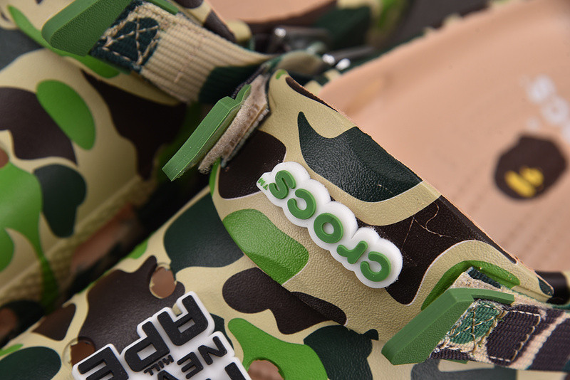 Crocs Classic Clog A Bathing Ape ABC Camo Green