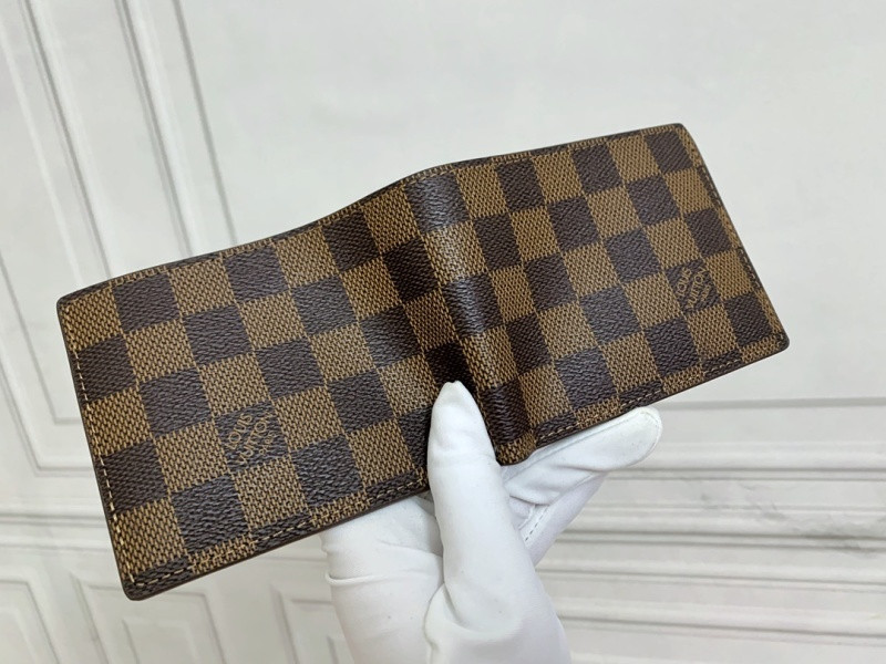 LV Wallet