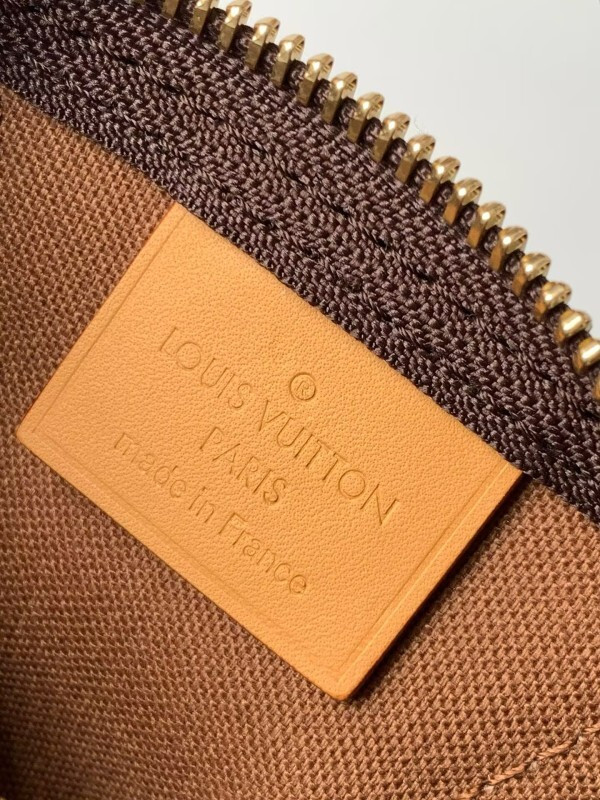 LOUIS VUITTON NANO SPEEDY