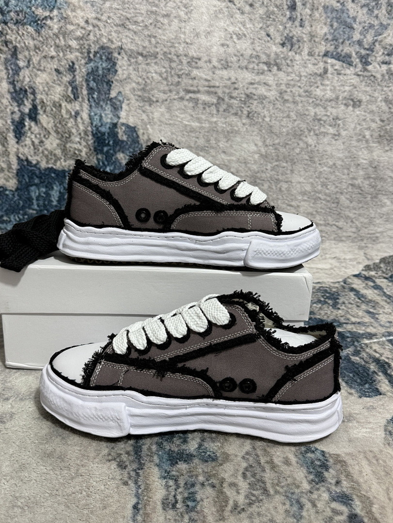 Ma1s0n MIHARA SNEAKERS