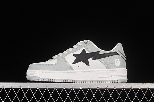 BAPE SNEAKERS