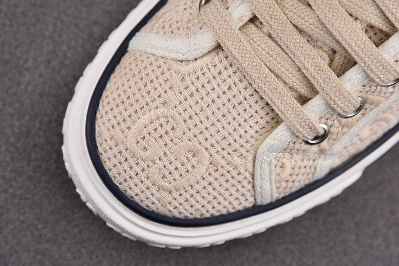 G*u*i sneakers