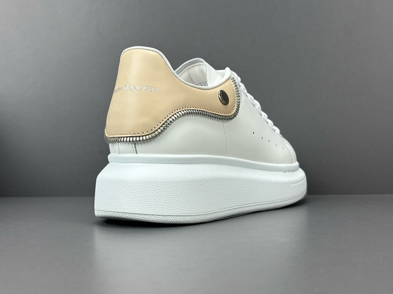 ALEXANDER MCQUEEN SNEAKER