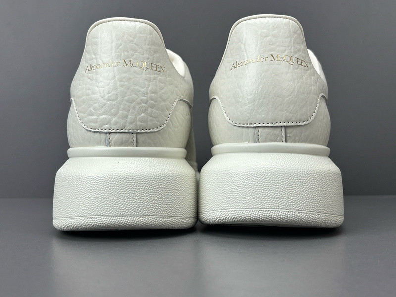 ALEXANDER MCQUEEN SNEAKER