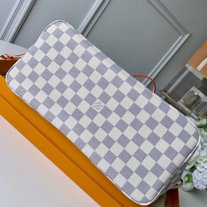 LV Neverfull Inside Out