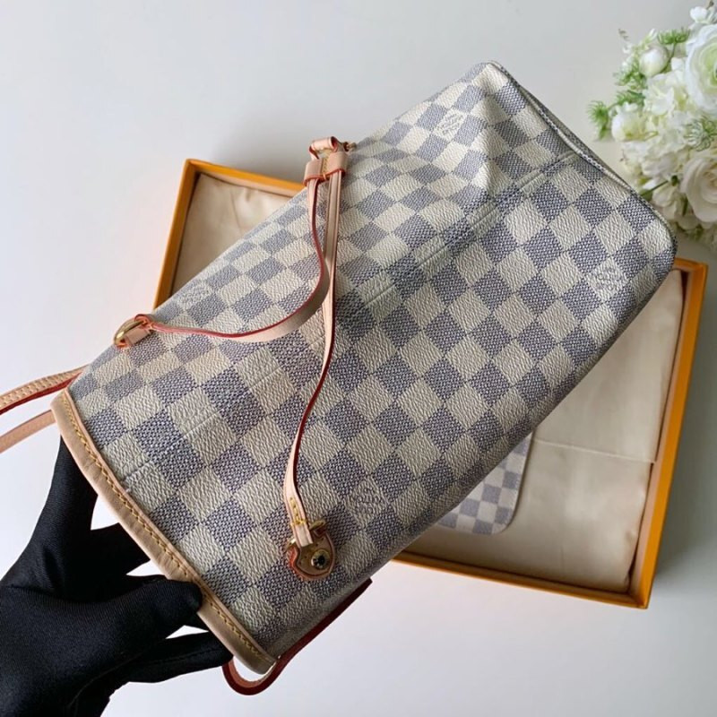 LV Neverfull Inside Out