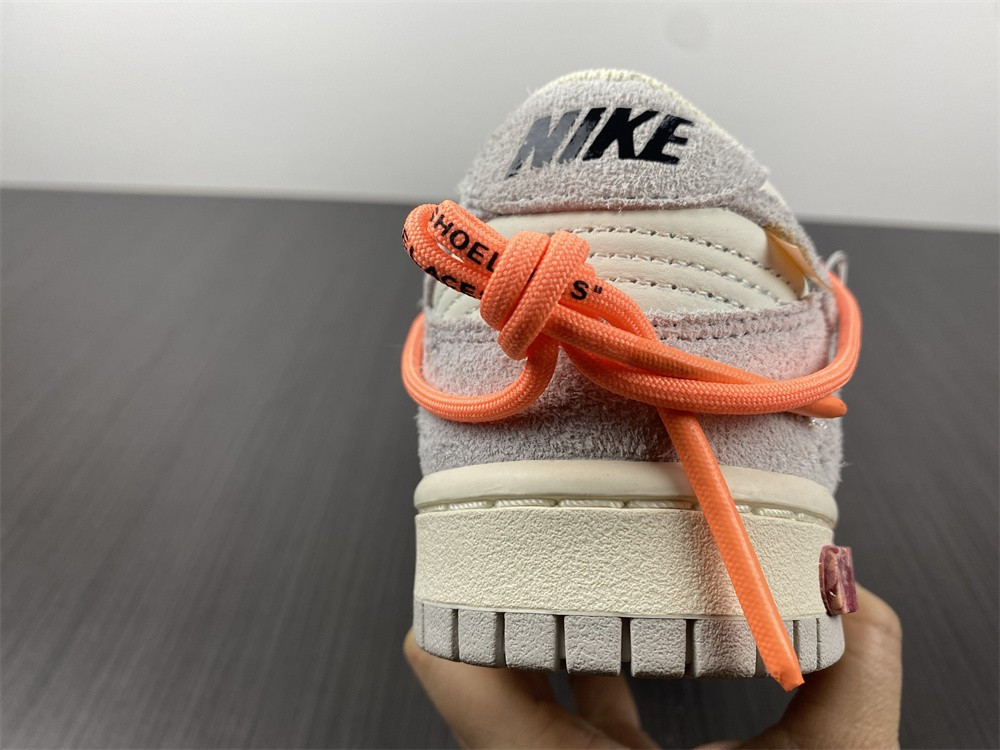 NIKE DUNK LOW OW LOT 19 OF 50 DJ0950-119
