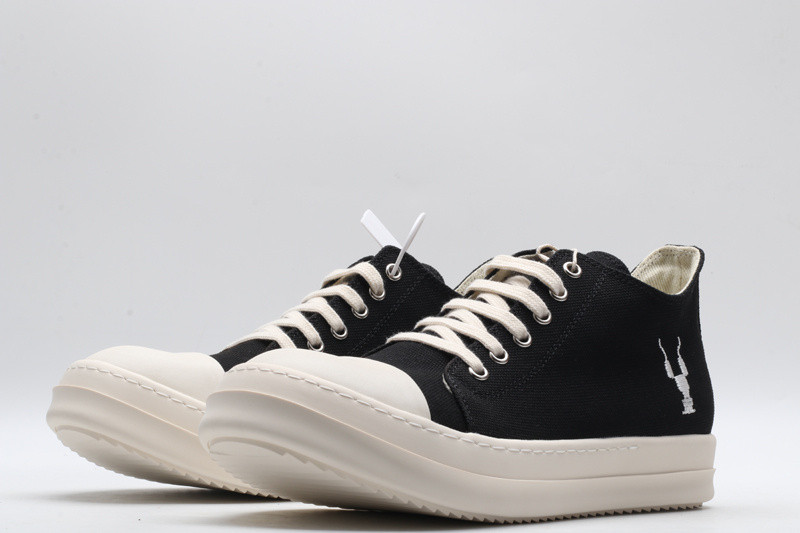RICK 0WENS SNEAKERS
