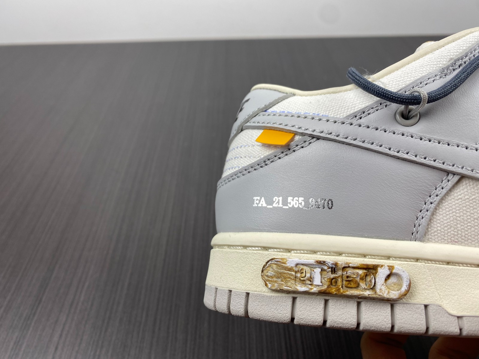 NIKE DUNK LOW OW LOT 41 OF 50 DM1602-105