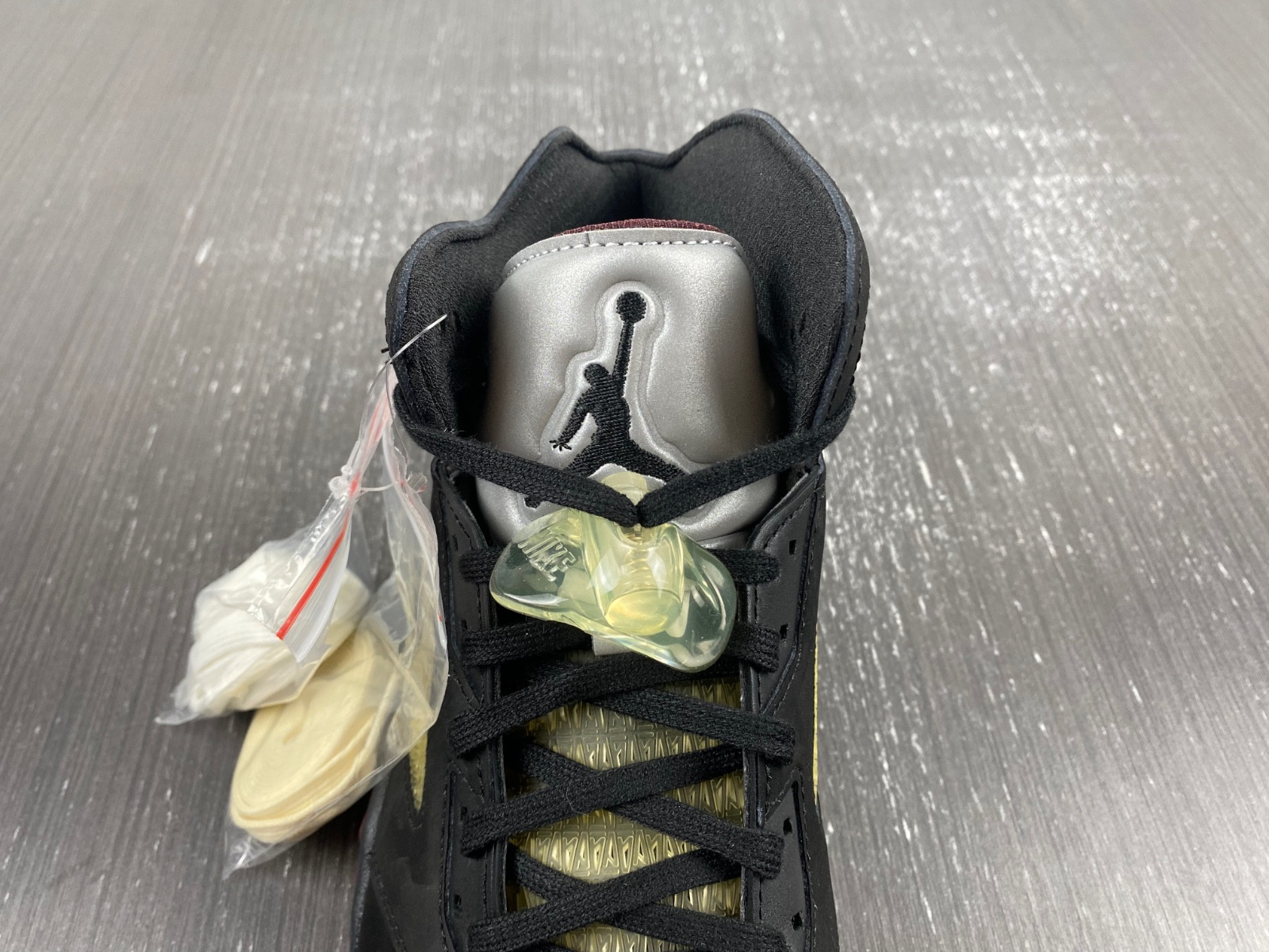 A Ma Maniére x Air Jordan 5 "Black" FD1330-001