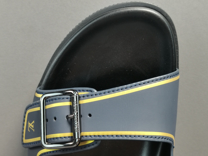 LOU1_TON SLIPPERS