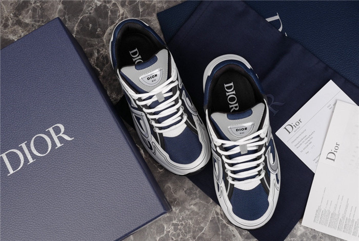 DR B30 SNEAKER