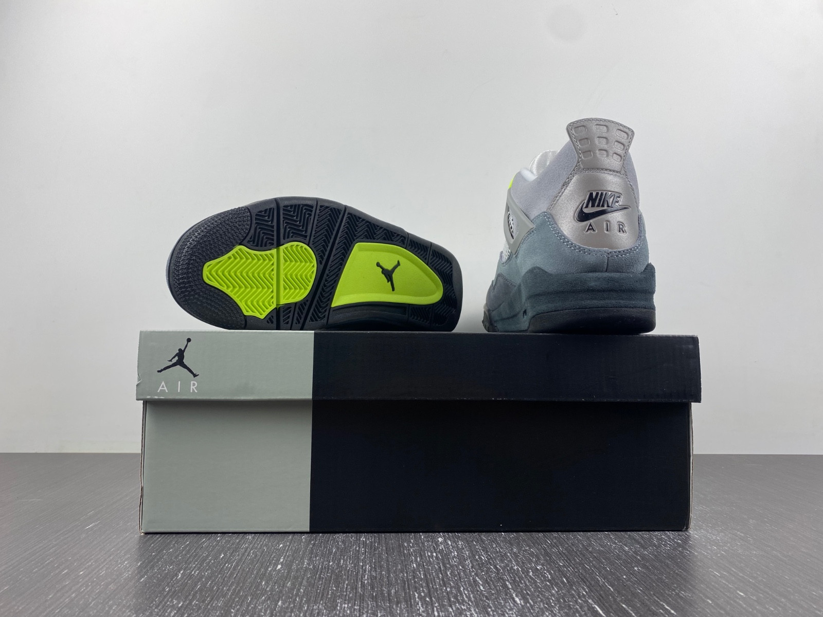 Air Jordan 4 SE Neon CT5342-007