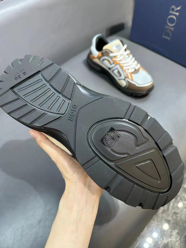 DR B30 SNEAKER