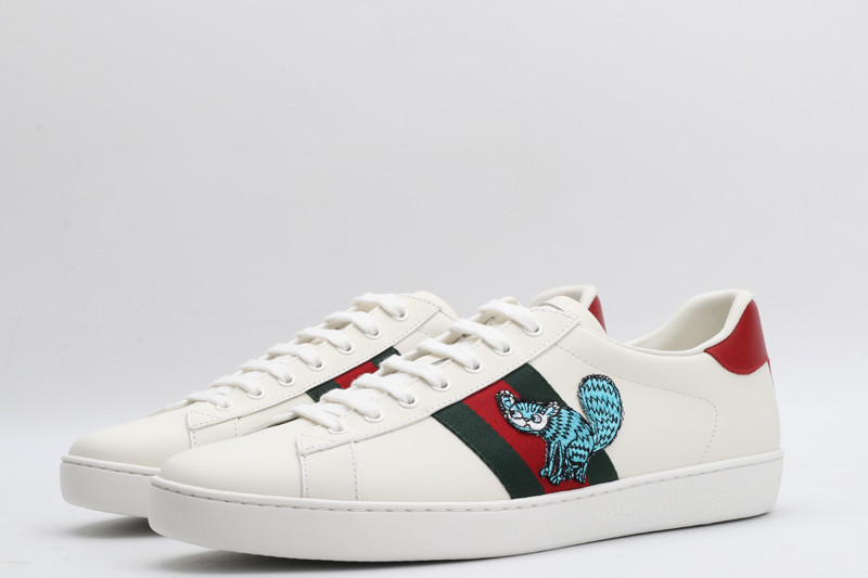 G*u*i sneakers