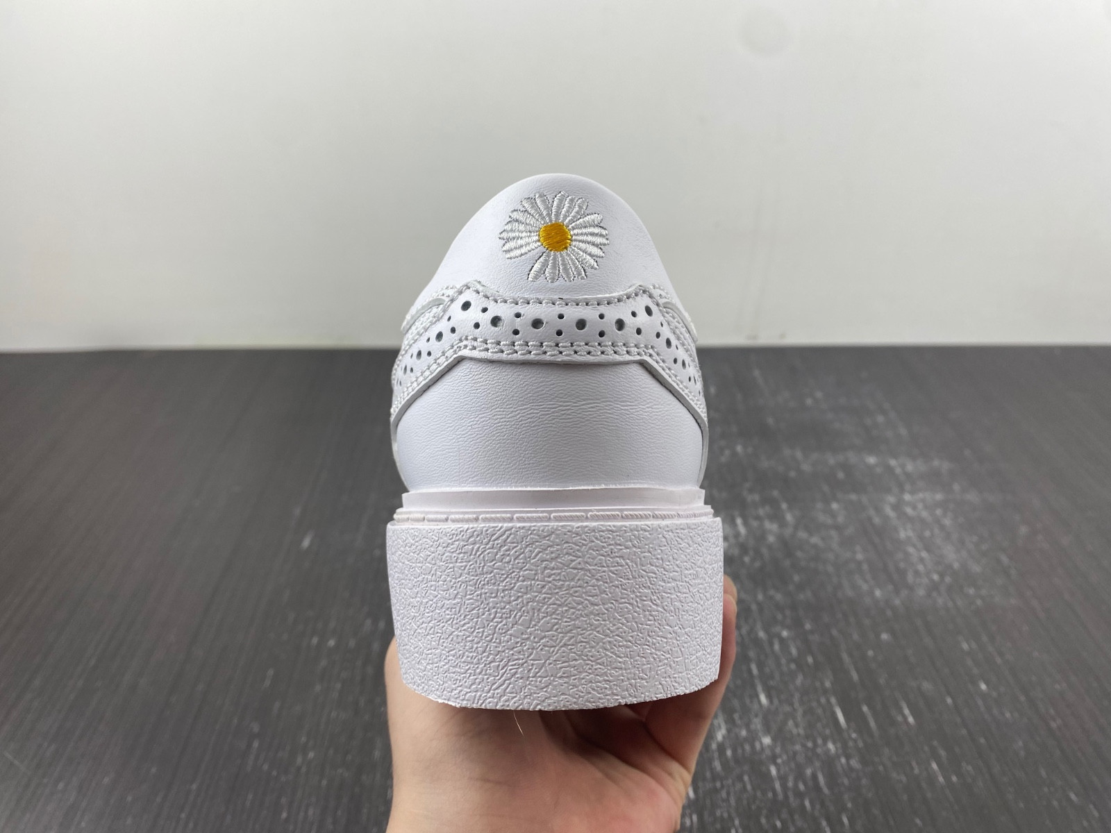 NIKE AIR FORCE 1 G-Dragon x Kwondo 1