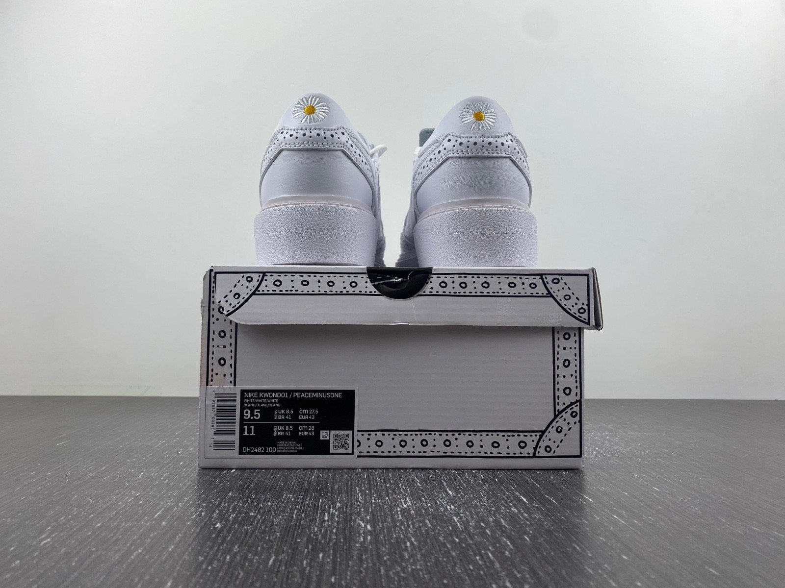 NIKE AIR FORCE 1 G-Dragon x Kwondo 1
