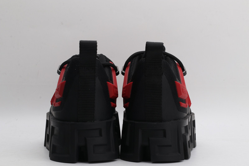 VERSACE SNEAKER