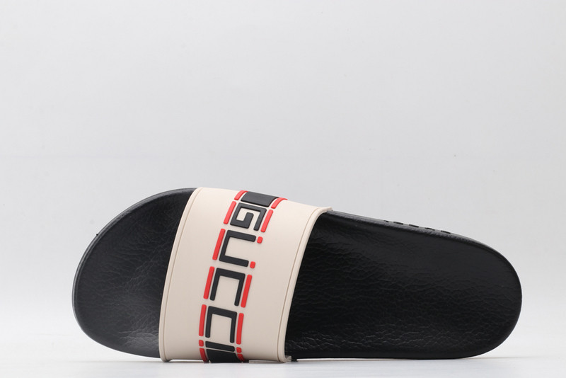 GUC LEATHER SLIDE