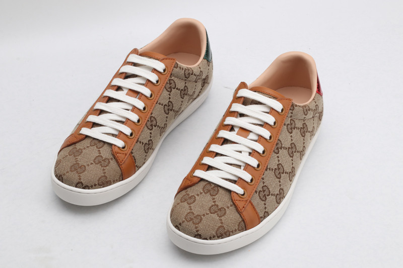 G*u*i sneakers