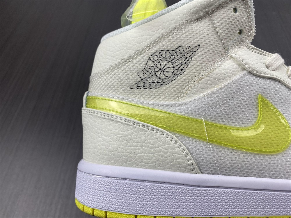 AIR JORDAN 1 MID SE VOLTAGE YELLOW DB2822-107