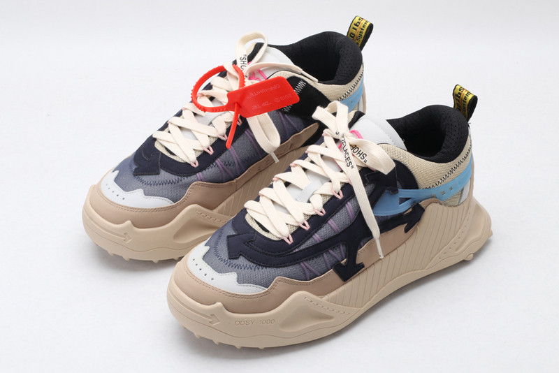 OW C/O ODSY-1000 SPORTS SHOES