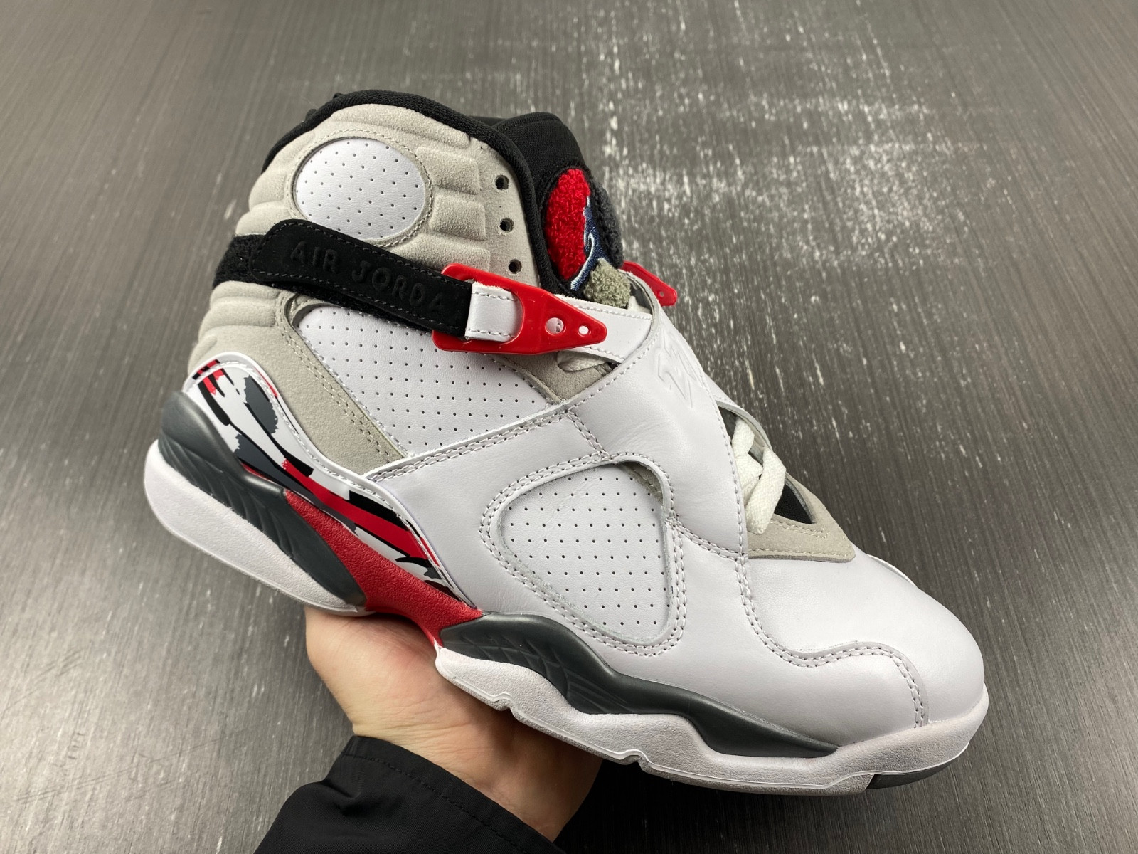 Air Jordan 8 Retro
