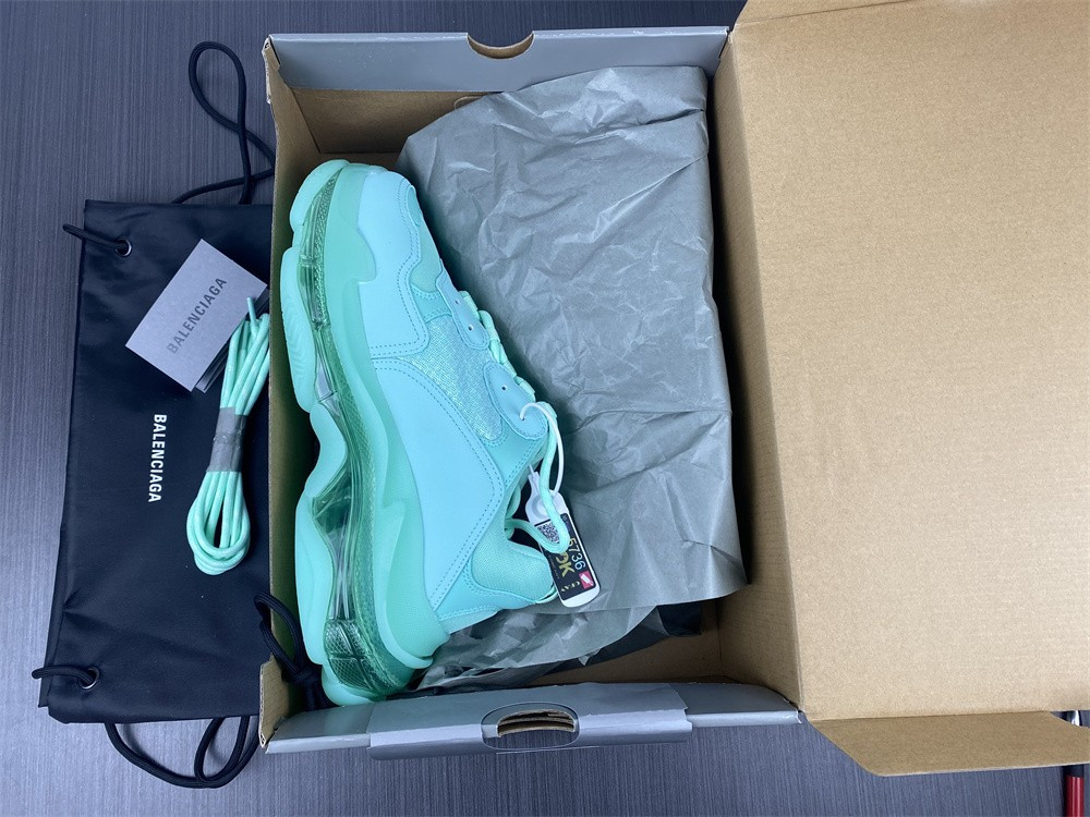 Ba*len*cia*ga triple s 541524 w2ga1 4500