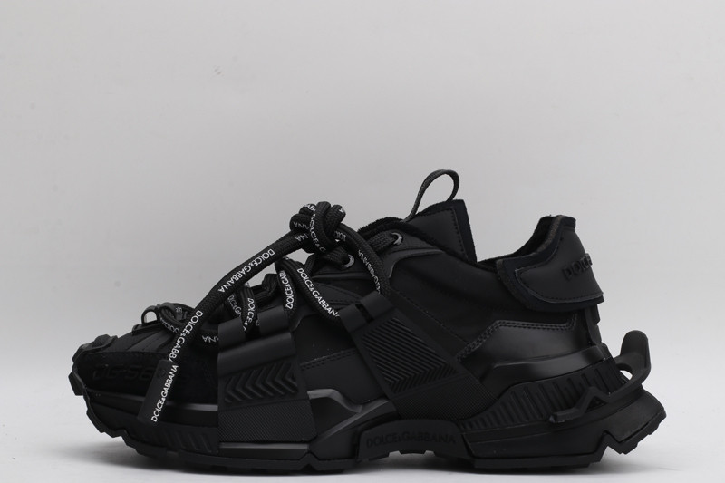 DG SNEAKER