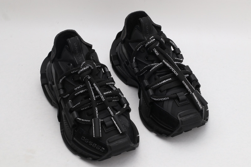 DG SNEAKER