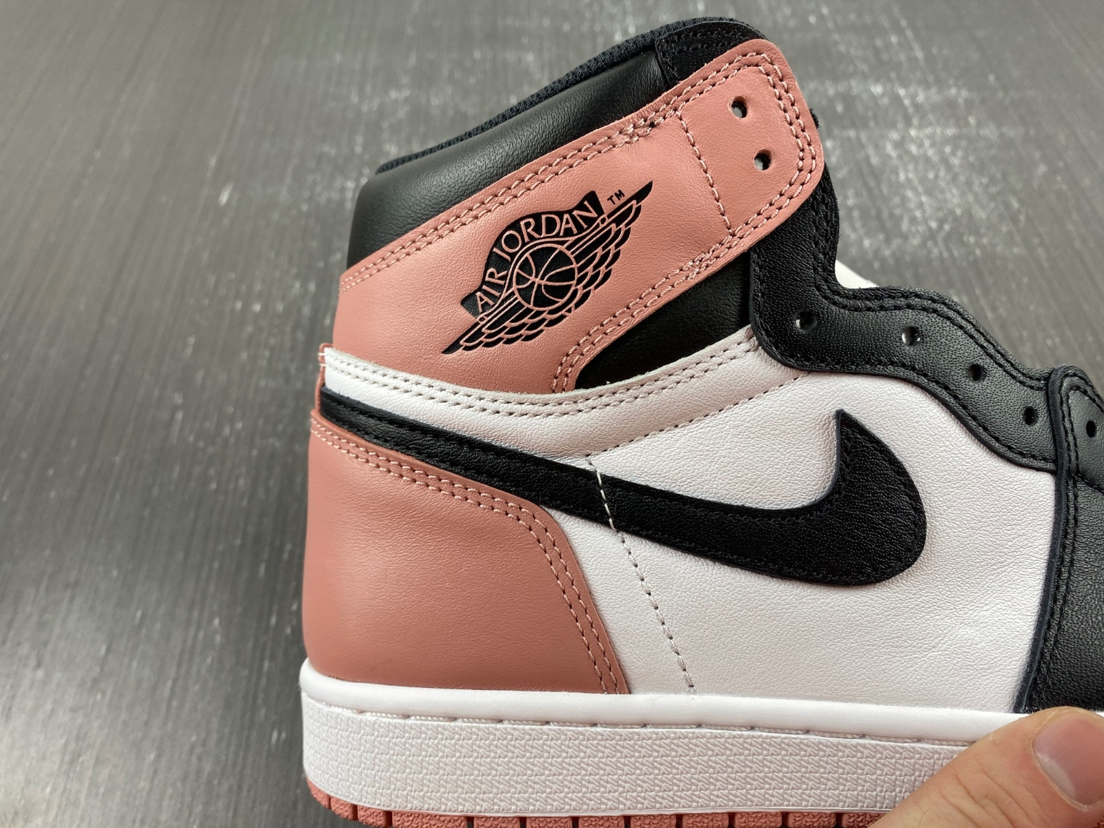 Jordan 1 Retro High Rust Pink 861428-101