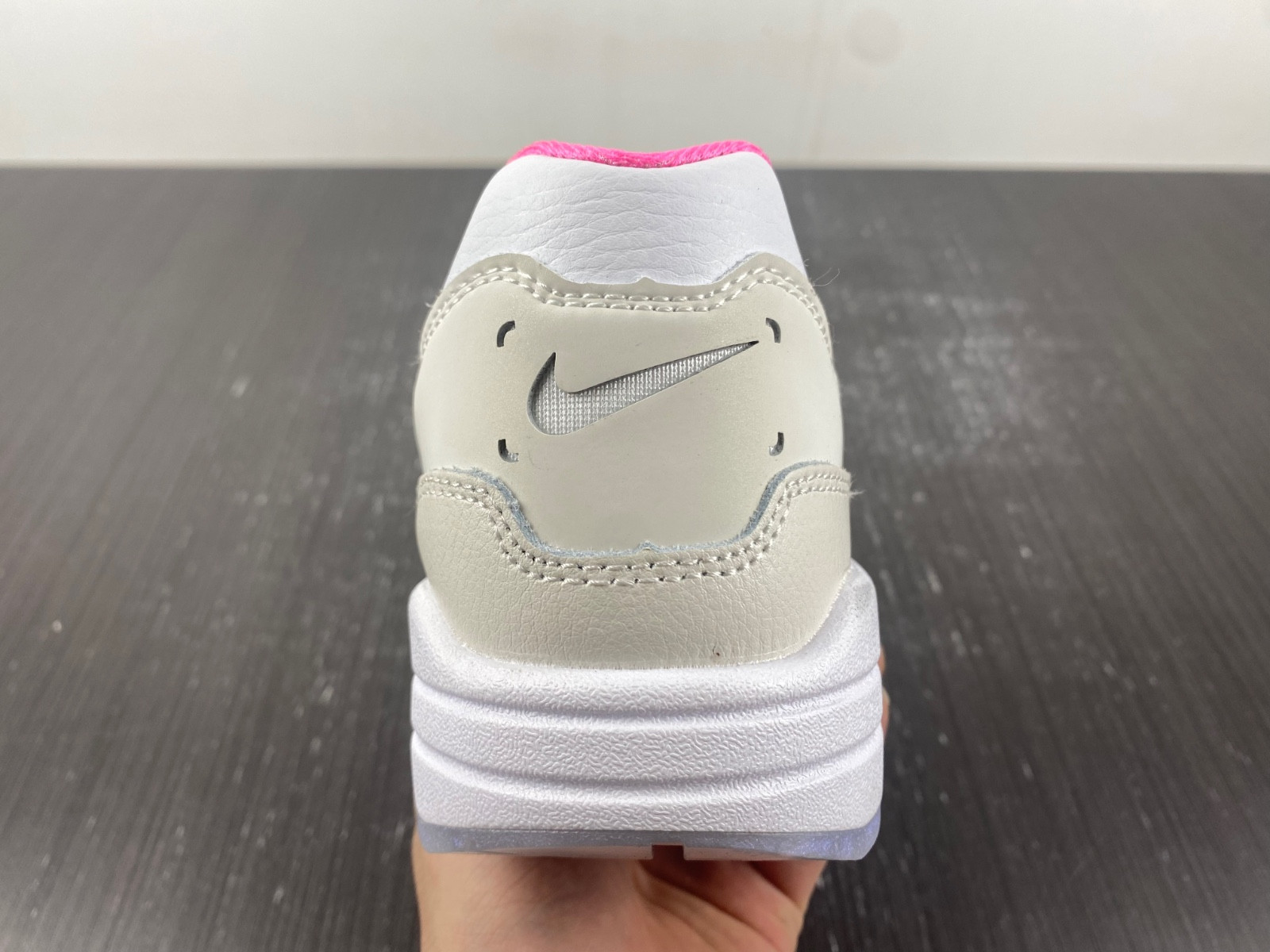 Nike Air Max 1 "Unlock Your Space" FN0608-101