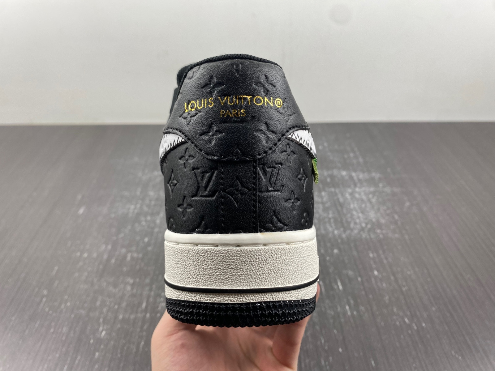 NIKE AIR FORCE 1 LOW BY VIRGIL ABLOH