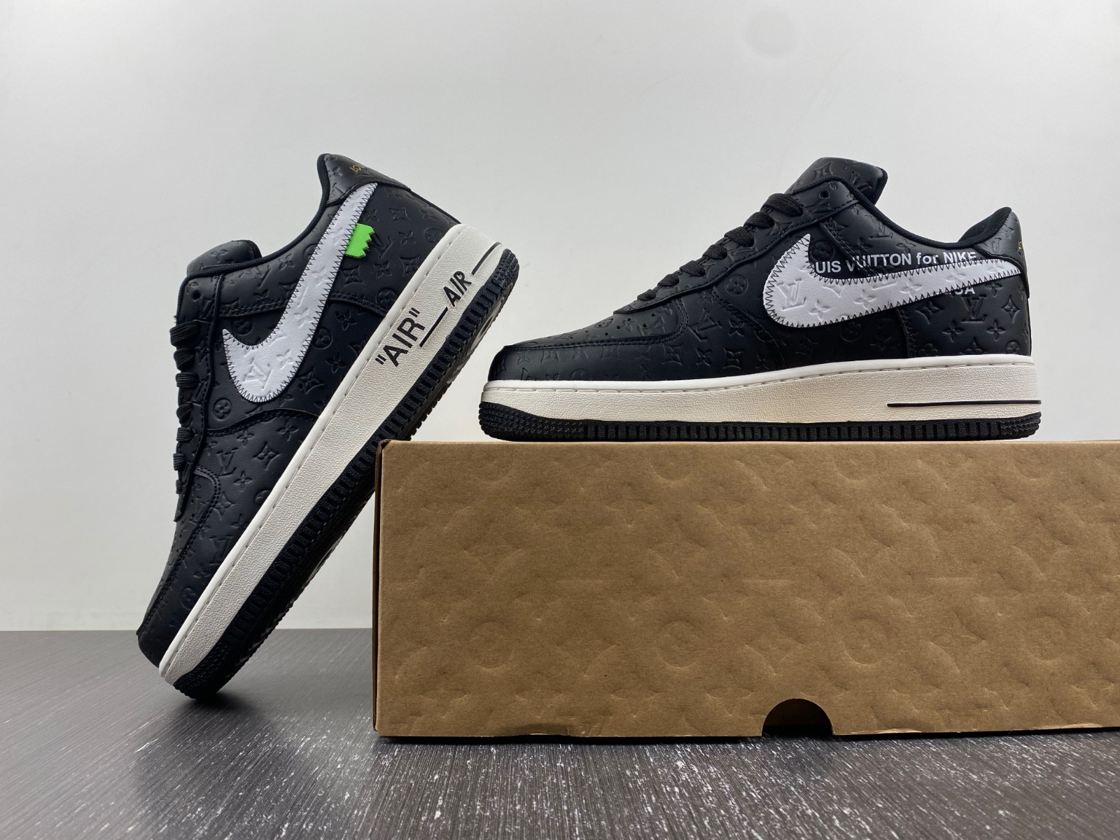 NIKE AIR FORCE 1 LOW BY VIRGIL ABLOH