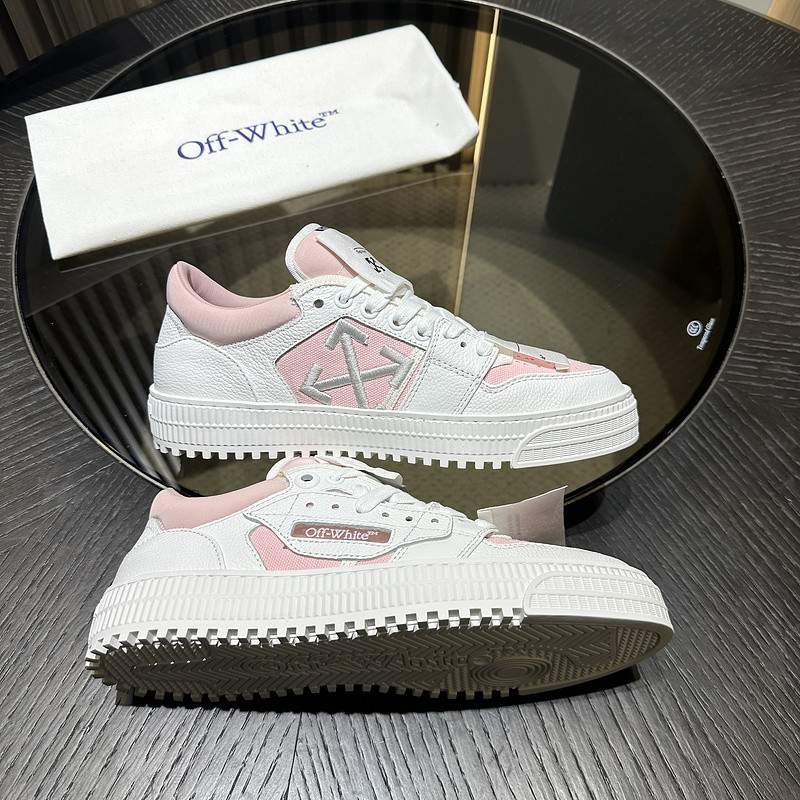 Off-White c/o Virgil Abloh